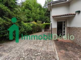 Villa bifamiliare Contrada Grutto, Tito — foto 3 di 27
