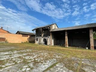 Cascina, da ristrutturare, 935 m², Centro, Genivolta — foto 30 di 30