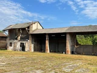 Cascina, da ristrutturare, 935 m², Centro, Genivolta — foto 4 di 30