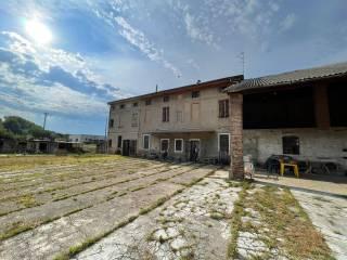 Cascina, da ristrutturare, 935 m², Centro, Genivolta — foto 22 di 30
