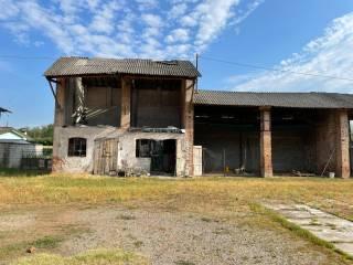 Cascina, da ristrutturare, 935 m², Centro, Genivolta — foto 6 di 30