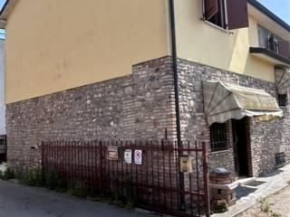 Villa bifamiliare via Borgo Tirolo, Volta Mantovana — foto 4 di 11