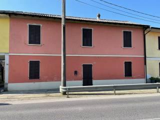 Terratetto unifamiliare 287 m², buono stato, Centro, Genivolta — foto 32 di 51