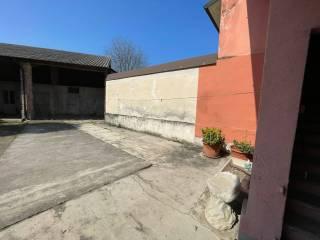 Terratetto unifamiliare 287 m², buono stato, Centro, Genivolta — foto 30 di 51
