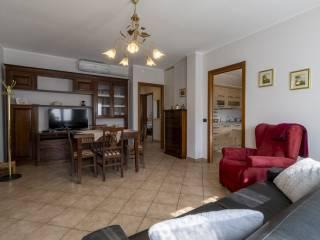 Trilocale via G. B . Zucchi 3, Centro, Mandello del Lario — foto 21 di 26