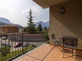 Trilocale via G. B . Zucchi 3, Centro, Mandello del Lario — foto 18 di 26