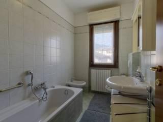 Trilocale via G. B . Zucchi 3, Centro, Mandello del Lario — foto 17 di 26