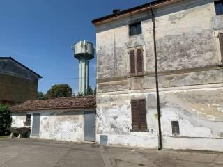 Terratetto unifamiliare via 25 Aprile, Centro, San Daniele Po — foto 5 di 10