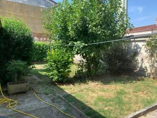 Terratetto unifamiliare via 25 Aprile, Centro, San Daniele Po — foto 4 di 10