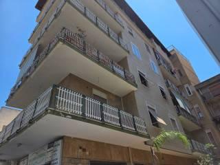 Appartamento via Argine Destro Calopinace 35, Centro Storico, Reggio Calabria — foto 11 di 23
