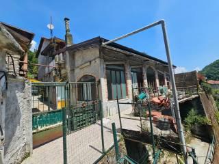 Terratetto unifamiliare via Conte Ernesto Lombardo 15, Gazzolo, Campomorone — foto 62 di 80