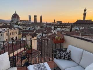 Attico piazza di Santa Croce, Signoria - Uffizi, Firenze — foto 7 di 22