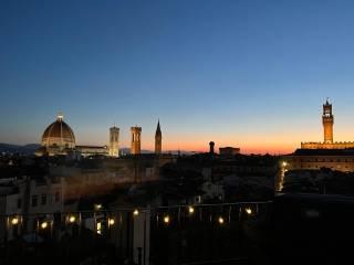 Attico piazza di Santa Croce, Signoria - Uffizi, Firenze — foto 13 di 22