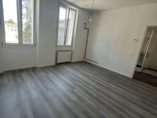 Bilocale via Carlo Cattaneo 2, Centro, Codogno — foto 4 di 6
