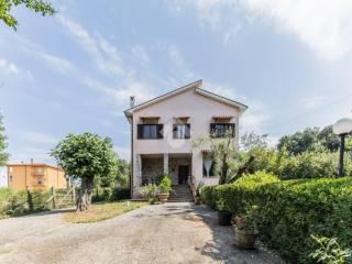 Villa unifamiliare via della stazione 116, Bassano Romano — foto 10 di 44