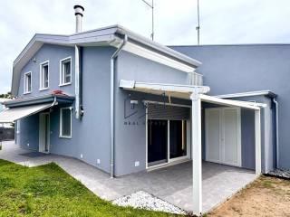 Terratetto unifamiliare via Isarco, Lido Centro Ovest, Jesolo — foto 10 di 20