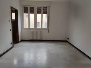 Trilocale via Aldo Manuzio 5, Centro Storico, Carpi — foto 10 di 10