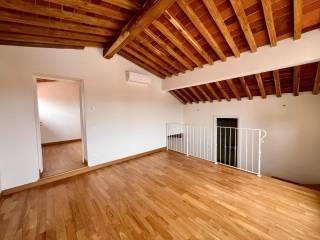 Appartamento via della Stufa,  55100, Piazza Napoleone - San Michele, Lucca
