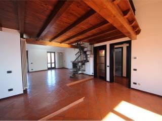 Attico buono stato, 160 m², Centro, Oleggio — foto 17 di 19