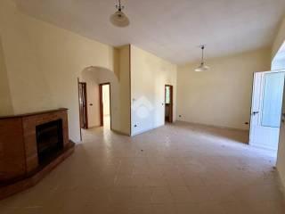 Casa colonica C.da Chiobbica di Cisternino, Cisternino — foto 13 di 45