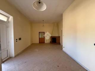 Casa colonica C.da Chiobbica di Cisternino, Cisternino — foto 18 di 45