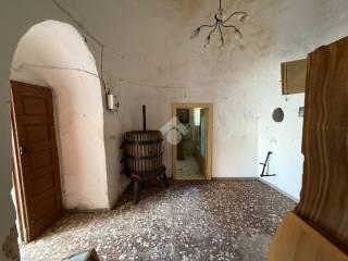 Casa colonica C.da Chiobbica di Cisternino, Cisternino — foto 19 di 45