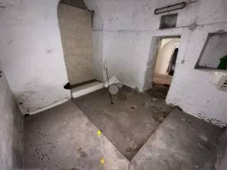 Casa colonica C.da Chiobbica di Cisternino, Cisternino — foto 11 di 45