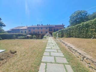 Villa bifamiliare via Guglielmo Mosca 24, Dorzano — foto 2 di 31