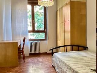Stanza singola via Asiago 9, Monza — foto 2 di 5