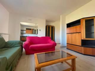 Appartamento Località Mergnano Sant'Angelo, Camerino — foto 16 di 39