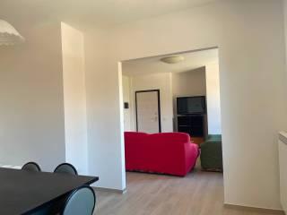 Appartamento Località Mergnano Sant'Angelo, Camerino — foto 32 di 39