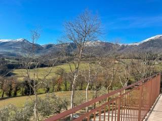 Appartamento Località Mergnano Sant'Angelo, Camerino — foto 19 di 39