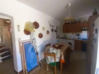 Villa a schiera 4 locali, buono stato, Riccò del Golfo di Spezia — foto 7 di 24
