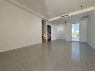 Villa plurifamiliare via Delle Querce 7, Centro, Cisterna di Latina — foto 16 di 22