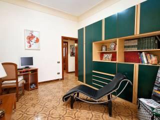Terratetto unifamiliare via San Francesco 25, Centro, Crotone