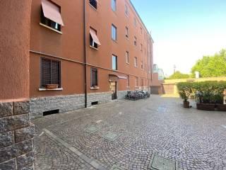 Stanza singola via San Francesco d'Assisi 5, Monza — foto 10 di 23