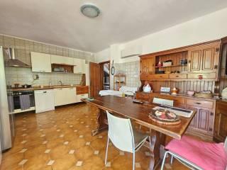 Villa unifamiliare via Vicinale Vecchia di Peagna 1, Albenga — foto 10 di 23