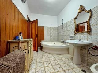 Villa unifamiliare via Vicinale Vecchia di Peagna 1, Albenga — foto 11 di 23