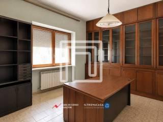 Appartamento via Giulia 1, Centro, Sulmona — foto 3 di 18