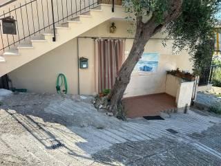 Bilocale via Castellaro 35, Pompeiana