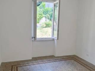 Trilocale Scalinata Fondega 3, Centro Storico, La Spezia