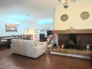 Villa unifamiliare 350 m², Castellina, Prato — foto 2 di 25