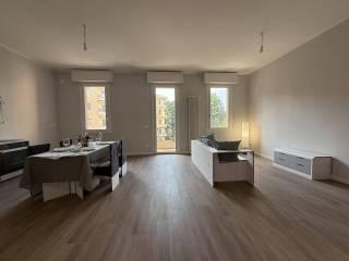 Appartamento ottimo stato, terzo piano, Mirabello, Reggio Emilia — foto 4 di 22