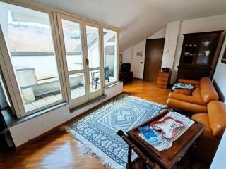 Mansarda via per Gignese 54, Stresa — foto 11 di 20