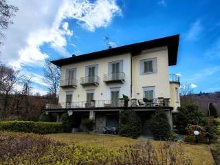 Mansarda via per Gignese 54, Stresa — foto 8 di 20