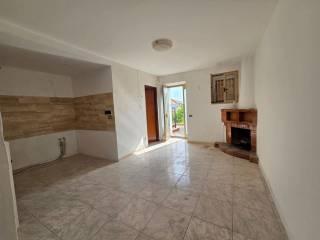 Terratetto unifamiliare via Giovanni Prati, 87030, Gesuiti, San Vincenzo la Costa — foto 2 di 9