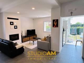 Villa unifamiliare, ottimo stato, 275 m², Centro, Casarsa della Delizia — foto 2 di 80