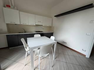 Bilocale ottimo stato, primo piano, Ospizio - San Maurizio, Reggio Emilia — foto 7 di 11