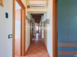 Appartamento via Cà Righetti, Centro, Coriano — foto 2 di 114