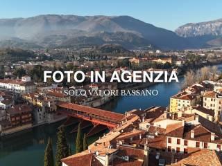 Appartamento via Angarano, Centro, Bassano del Grappa — foto 8 di 10